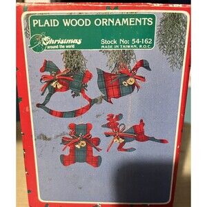 Vintage Christmas Around The World Plaid Wood Ornaments Lot of 4 NIB